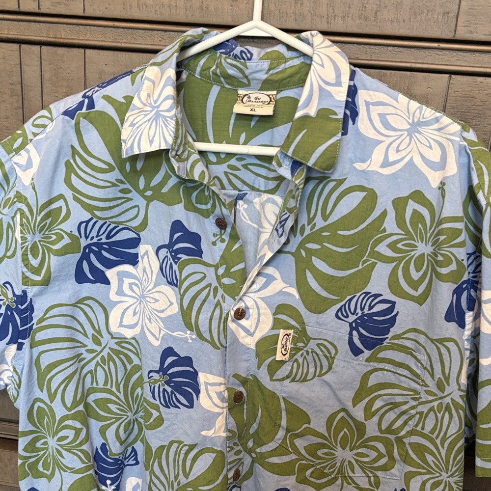 Go Barefoot Tropical Blue and Green Men's Shirt